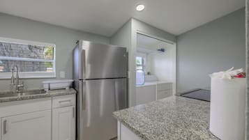 Toaster, Kochgeschirr/Geschirr/Besteck