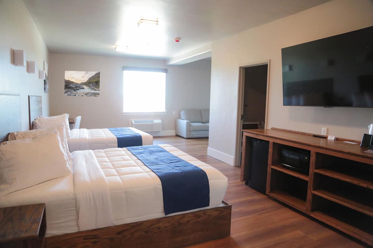 In-room safe, free WiFi