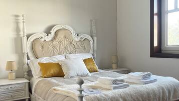 2 makuuhuonetta, ilmainen Wi-Fi, vuodevaatteet