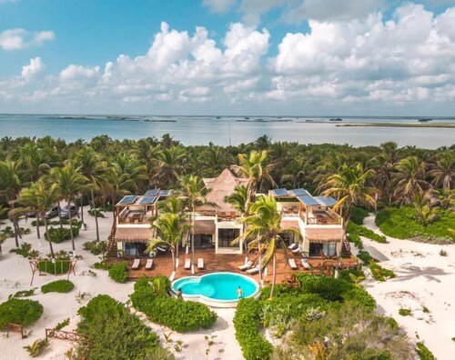 Villa 5br Beachfront TULUM -Sian Kaan