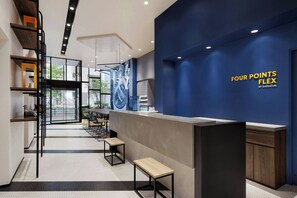 Reception - Four Points Flex By Sheraton Tokyo Shibuya West (Tokyo)