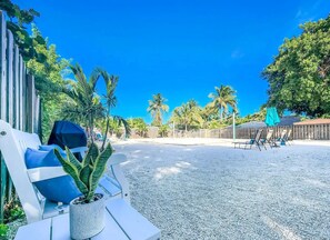 Terrace/patio - Cozy Beach House in Marathon (Marathon)