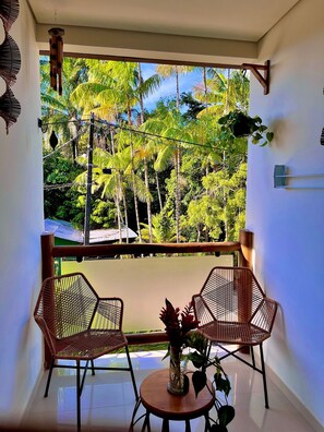 Romantic Apartment | Property grounds