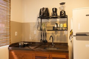 Deluxe Apartment | Private kitchen