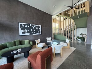 Interior - Luxury 1BR/1BA, 12 Mins to Broadway (Nashville)