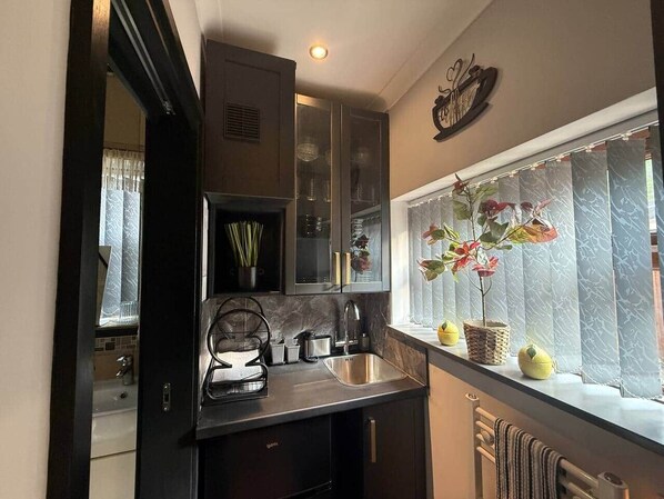 Kühlschrank, Mikrowelle