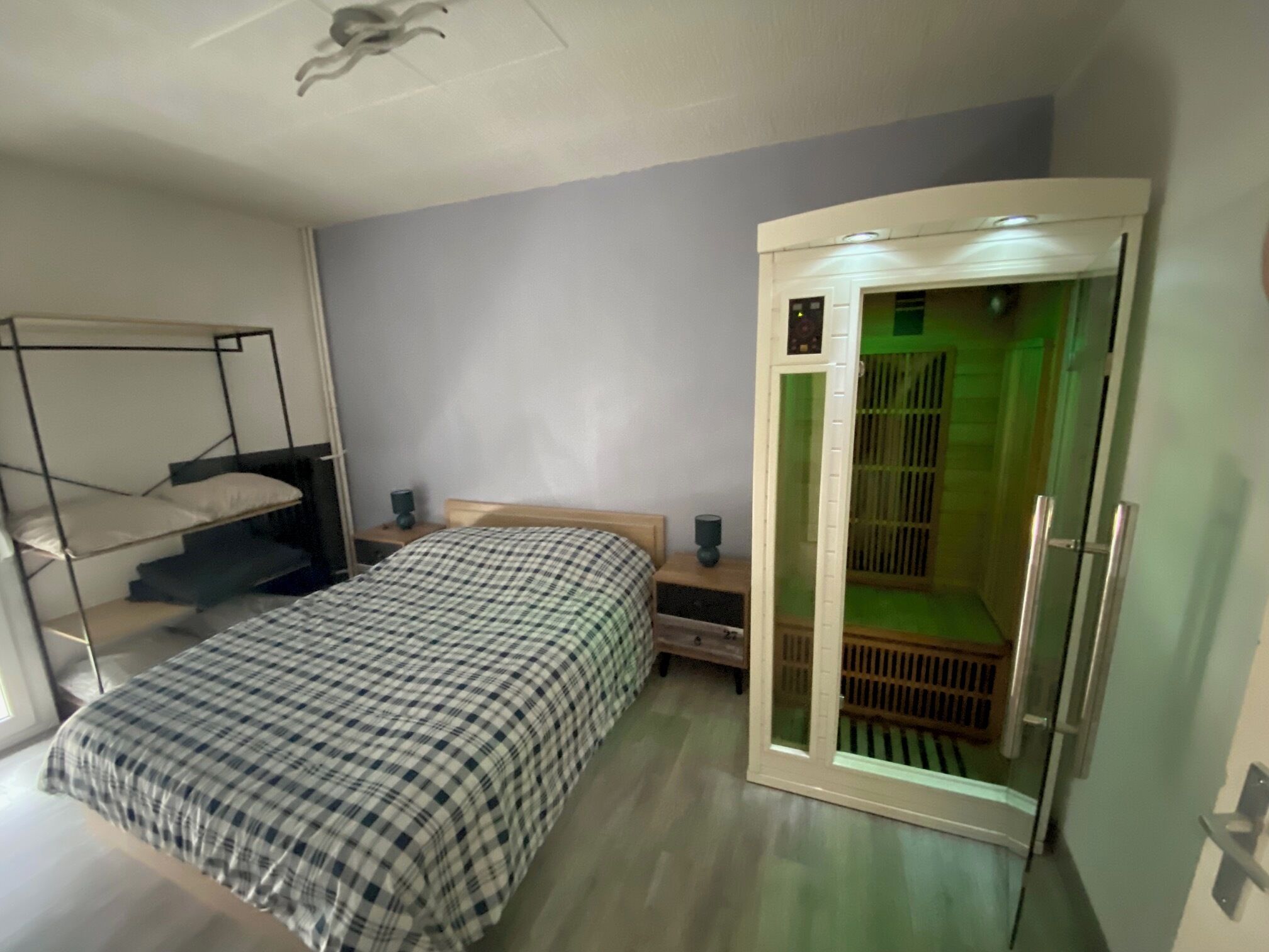 2 makuuhuonetta, internet, vuodevaatteet