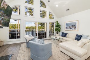 Smart TV, fireplace, books