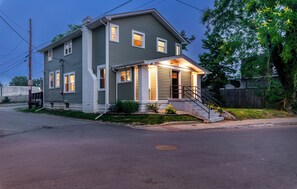 Exterior - The Paddock ~ 5BR Class & Fun In One! Hot Tub, Fire Pit, Mini Golf, Walkable (Louisville)