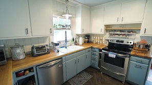 Microwave, oven, stovetop, dishwasher