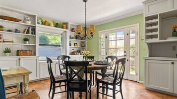 House (Multiple Bedrooms) | Interior