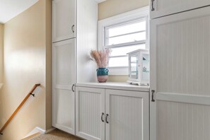 House (Multiple Bedrooms) | Interior