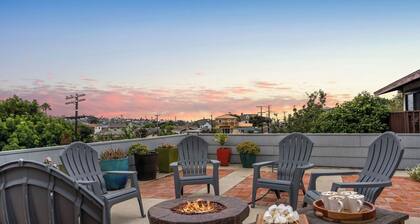 Point Loma Home w/ Putting Green, Firepit + Game Room & Beach Access Zola Street by Avantstay