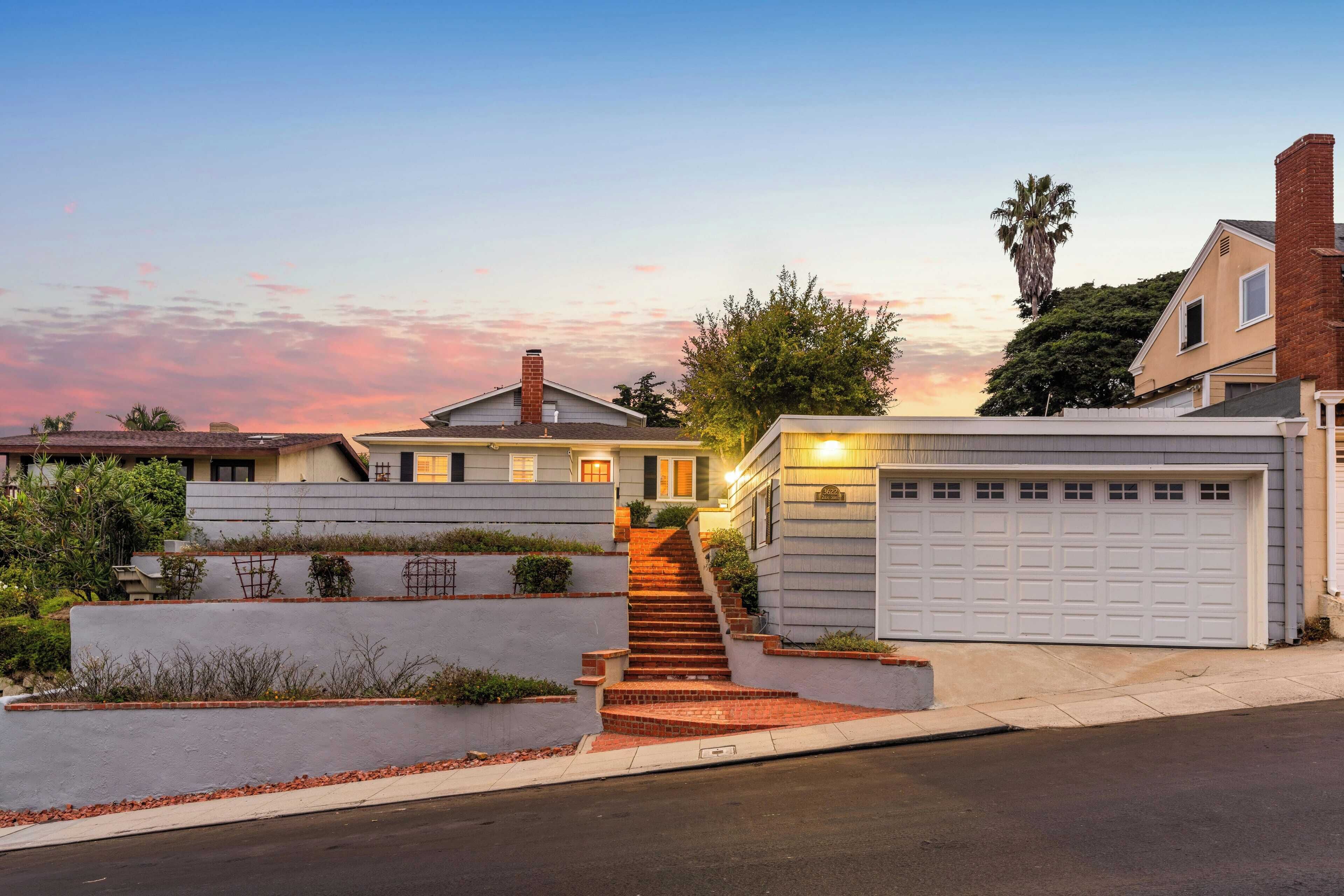 House (Multiple Bedrooms) | Interior