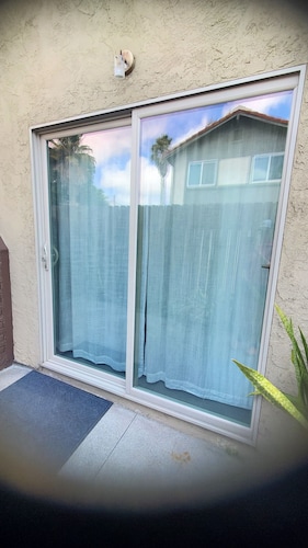 Terrific studio in Chula Vista with cozy vibes