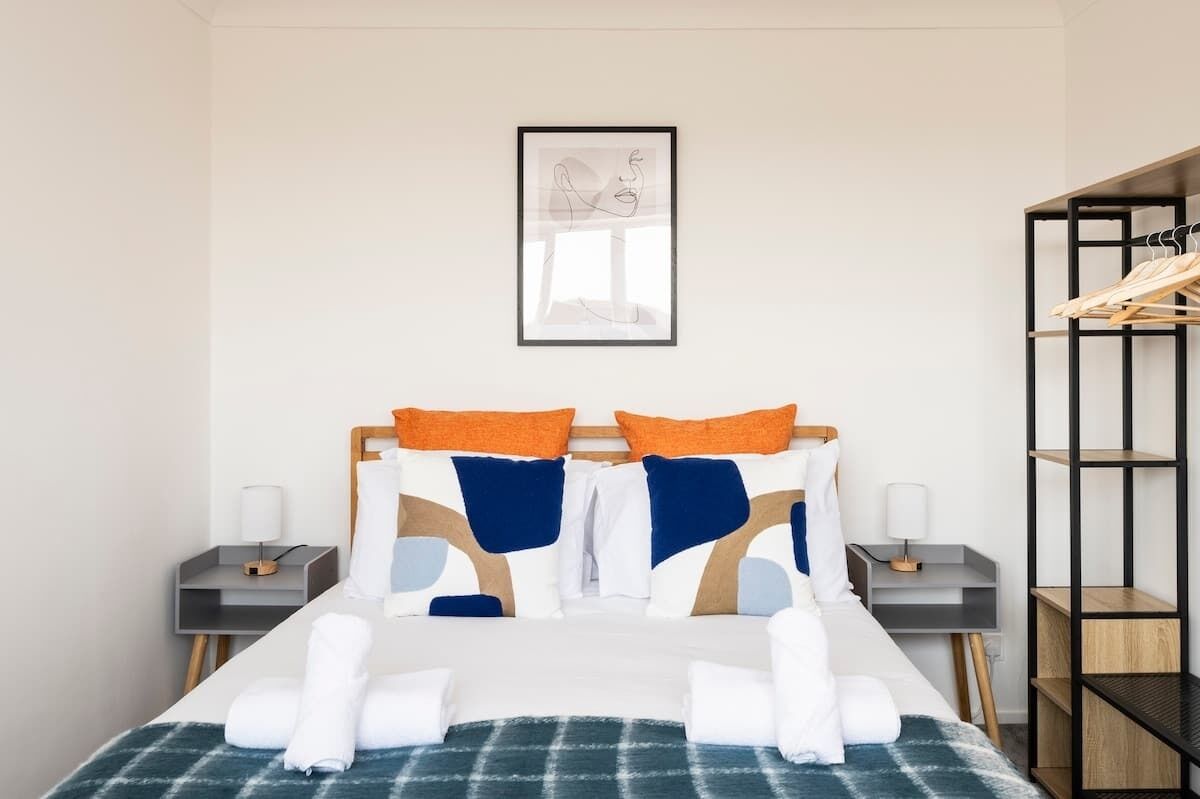 3 bedrooms, iron/ironing board, travel crib, WiFi