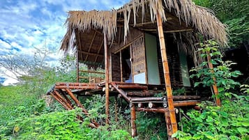 Deluxe Suite, Balcony, Garden View