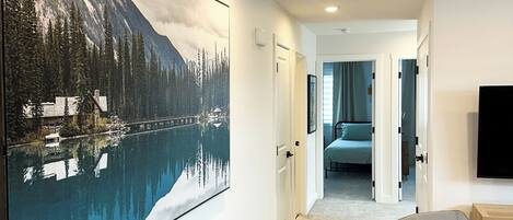 Strykejern/-brett, wi-fi og sengetøy