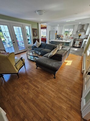 تلفزيون، مدفأة