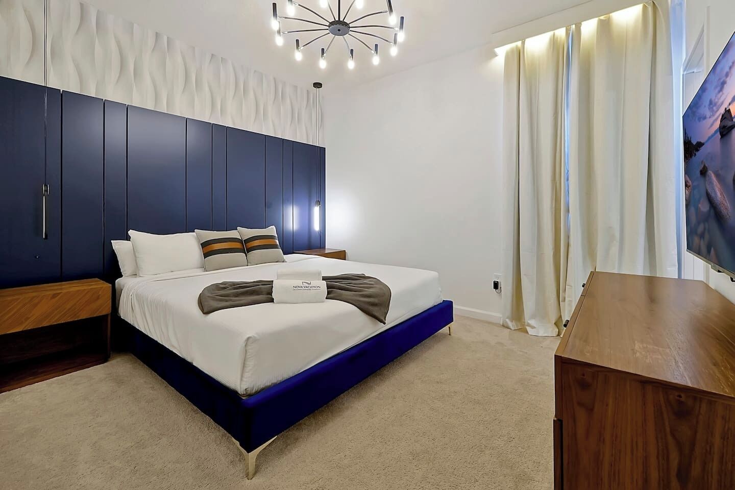 12 chambres, fer et planche à repasser, lit parapluie, Wi-Fi gratuit