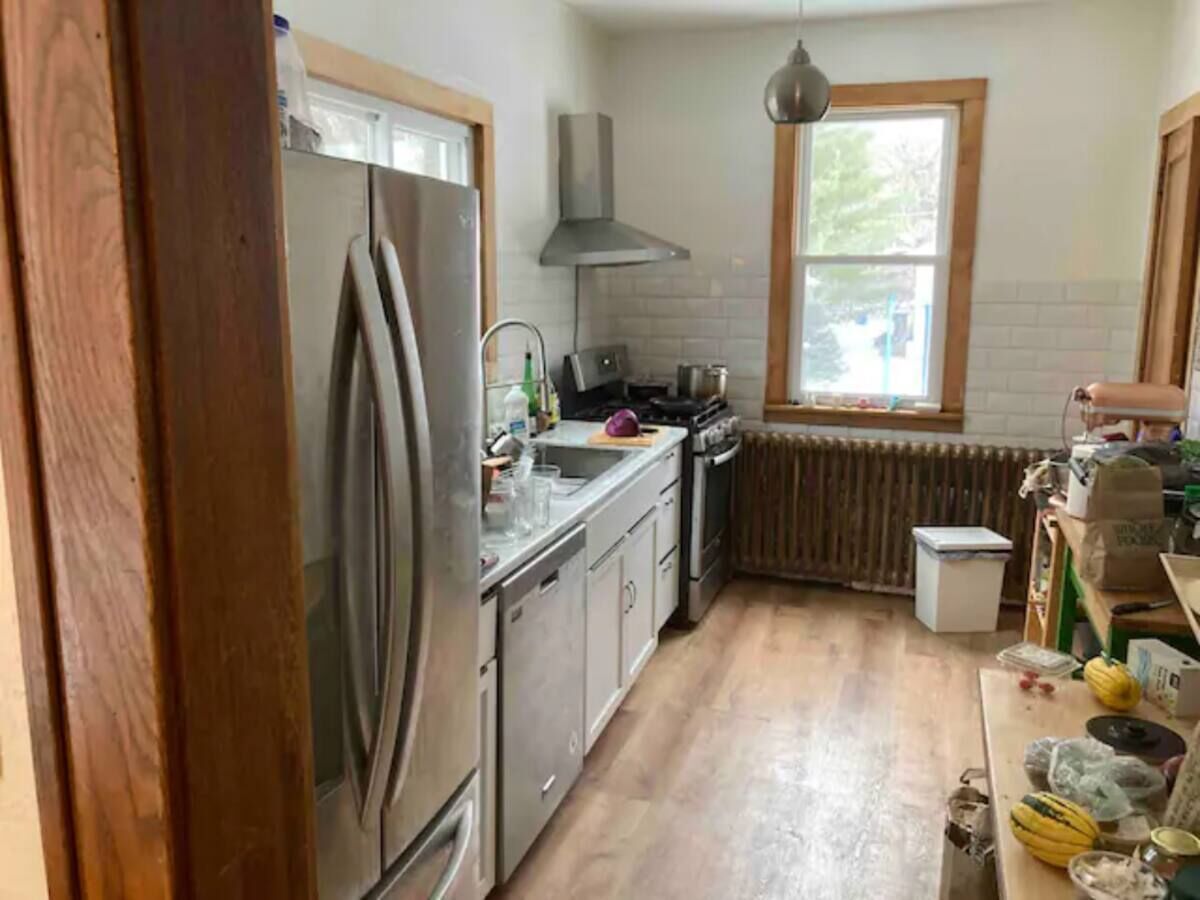 Microondas, horno, parrilla de estufa y lavavajillas 