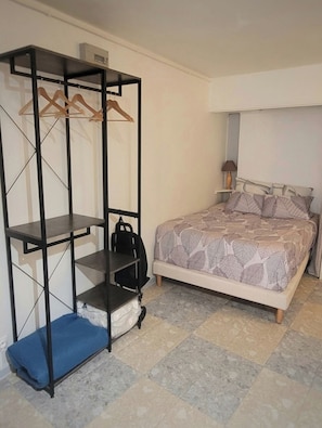 1 bedroom