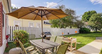 Walkable Group Getaway w/ Bikes in West Liberty!