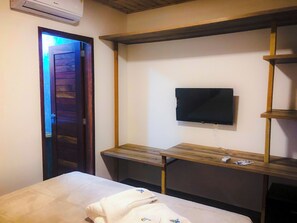 Comfort Double Room Single Use, Multiple Beds | Free WiFi