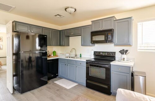 Charming 1-bedroom house in Phoenix