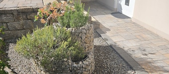 Modern vacation apartment in a very beautiful location, surrounded by forests and hiking trails!