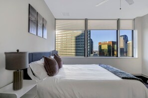 1 bedroom, desk, iron/ironing board, WiFi