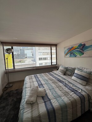 2 bedrooms, iron/ironing board, Internet, bed sheets - Your Bogotá Escape - Modern, Central & Perfect (Bogotá)