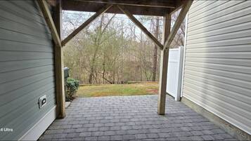 Enceinte de lâhĂ©bergement