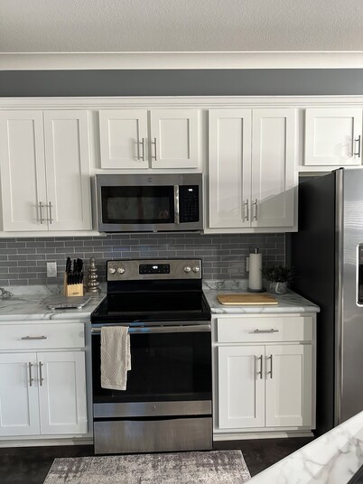 Ace’s Hideaway Modern 2bed/2bath with great location Steel/Duck/Farm community