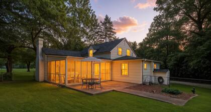 Ardmore Bungalow - 1.4m to Hospitals - Fenced Yard