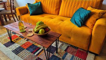 Una Smart TV, una chimenea