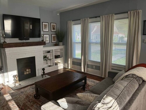 Welcome to The Junction House!