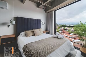 Suite | Verdunkelungsvorhänge, kostenloses WLAN, Rollstuhlgeeignet