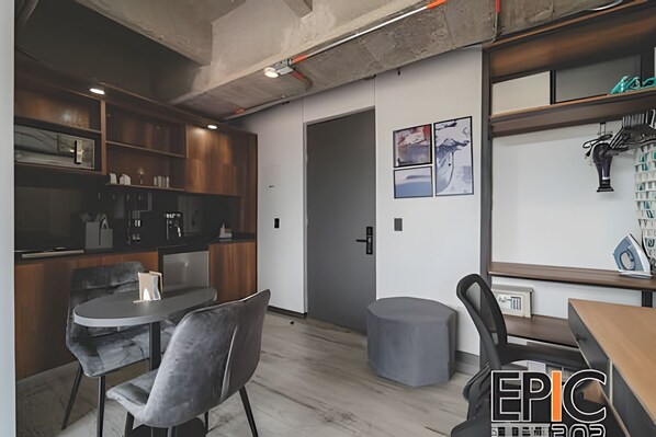 Suite | Interior