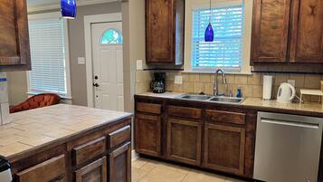 Microwave, oven, stovetop, dishwasher