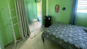 Quarto quádruplo standard | Wi-Fi de cortesia