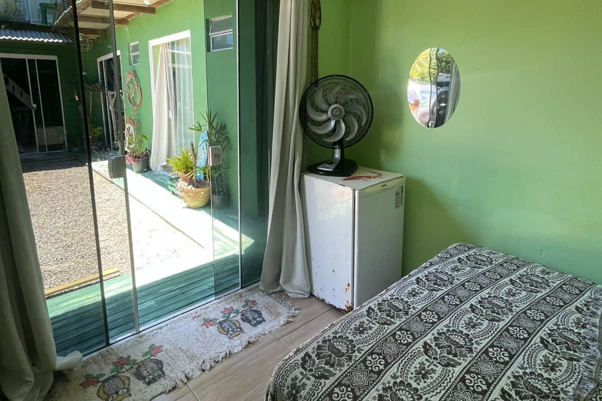 标准四人房 | 免费 WiFi