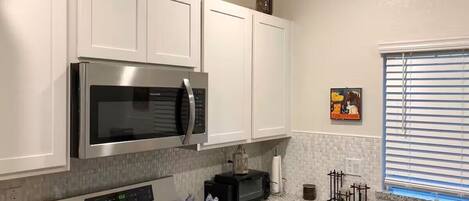 Microwave, oven, stovetop, dishwasher