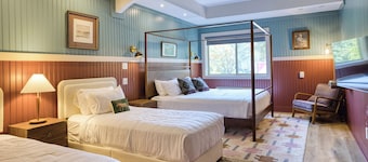 Hideaway Inn Mt.Sunapee