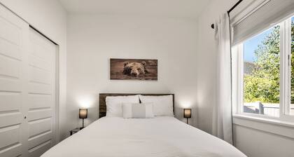 Black Canyon Retreats, Your Home Away From Home