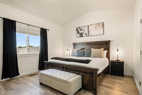 Black Canyon Retreats, Your Home Away From Home