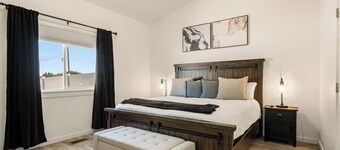 Black Canyon Retreats, Your Home Away From Home