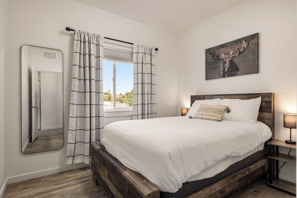 3 dormitorios, escritorio, tabla de planchar con plancha y wifi gratis