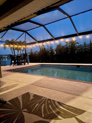 屋外プール、温水プール