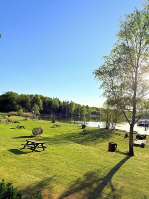 屋外ダイニングエリア